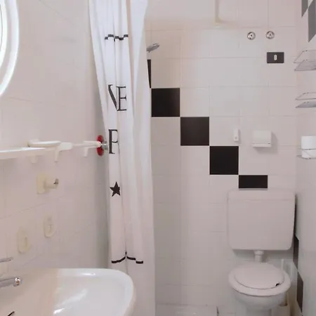 Ca' Pignoi-4 By Interhome Appartement Garda (Verona)